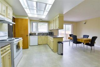 Photo 4: 7 Thornhill Bay in Winnipeg: Fort Richmond Residential for sale (1K)  : MLS®# 1814692