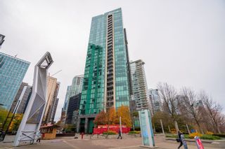 Photo 3: 302 277 THURLOW Street in Vancouver: Coal Harbour Condo for sale (Vancouver West)  : MLS®# R2740272