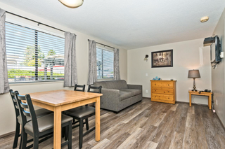 Photo 14: Motel for sale Southern BC, 22 rooms, swimming pool: Commercial for sale : MLS®# 193410