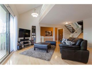 Photo 11: 5939 COACH HILL Road SW in Calgary: Coach Hill House for sale : MLS®# C4102236