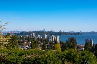 Photo 9: 2522 PALMERSTON Avenue in West Vancouver: Dundarave House for sale : MLS®# R2881209