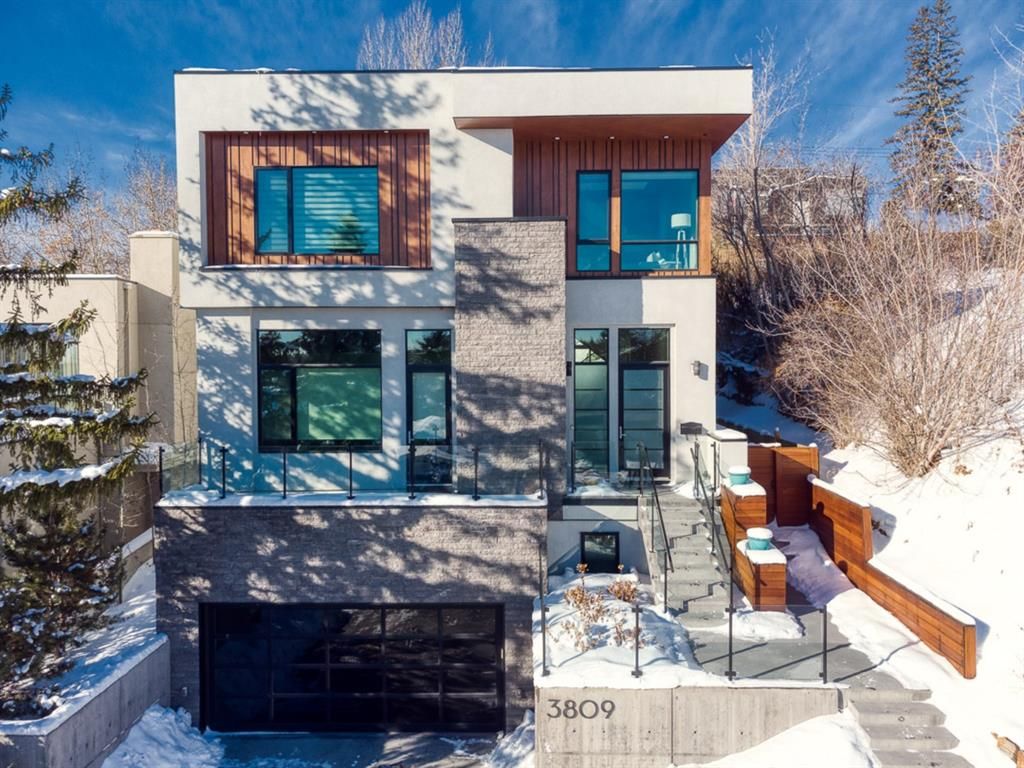 Main Photo: 3809 8A Street SW in Calgary: Elbow Park Detached for sale : MLS®# A1073672
