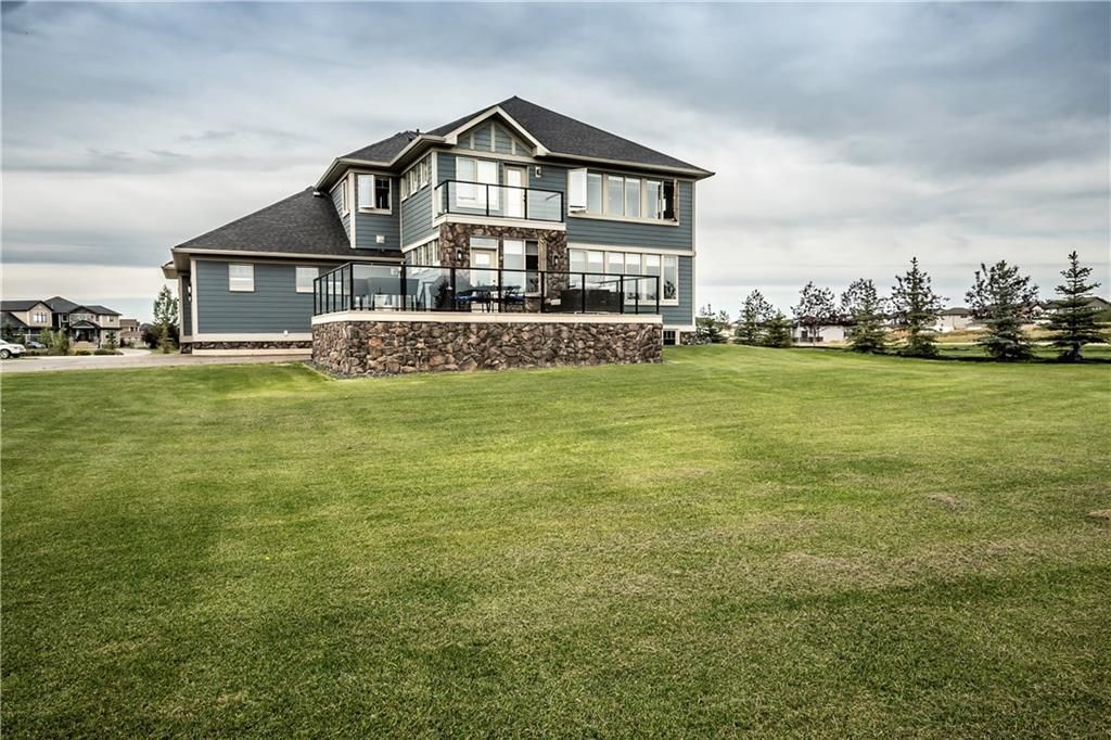 Main Photo: 202 Green Haven Court: Rural Foothills County Detached for sale : MLS®# C4294944