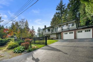Photo 3: 4451 197A Street in Langley: Brookswood Langley House for sale in "BROOKSWOOD" : MLS®# R2627375