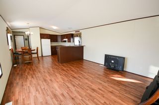 Photo 4: 13326 HIGHLEVEL Crescent: Charlie Lake Manufactured Home for sale (Fort St. John (Zone 60))  : MLS®# R2126238
