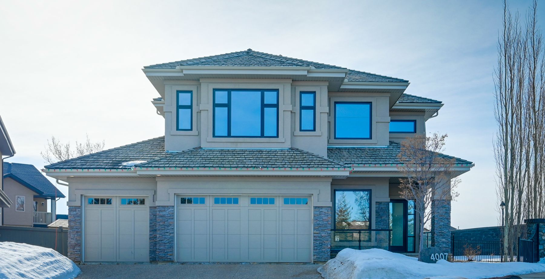 Main Photo: 4007 Mataggart Drive NW in Edmonton: House for sale