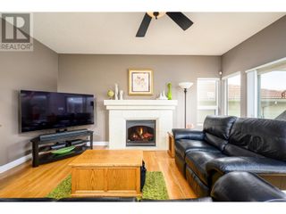 Photo 16: 307 Country Estate Place Mun of Coldstream: Okanagan Shuswap Real Estate Listing: MLS®# 10310400