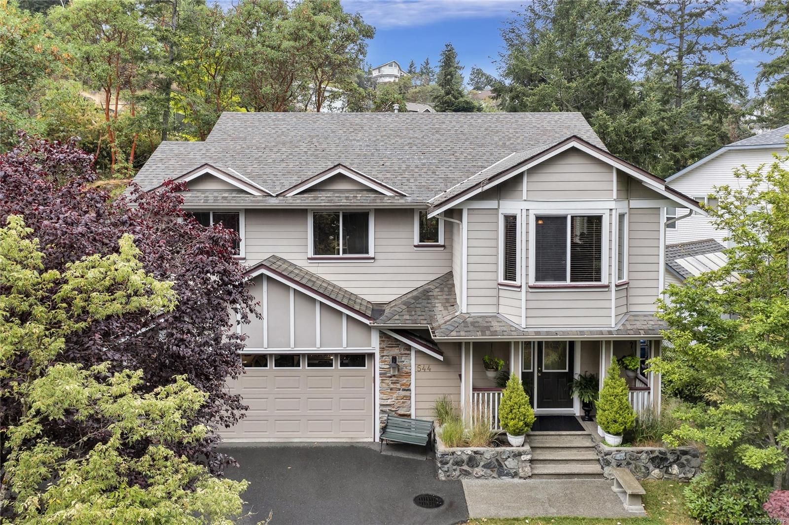 Main Photo: 544 Coral Ridge in Langford: La Thetis Heights House for sale : MLS®# 930082