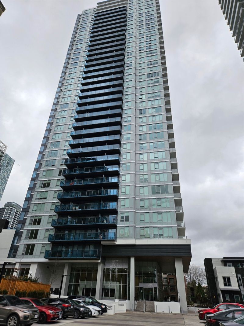 FEATURED LISTING: 1703 - 10448 UNIVERSITY Drive Surrey