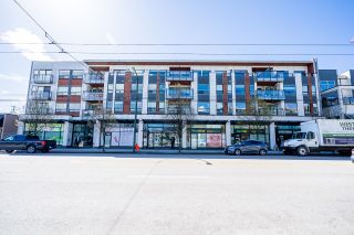 Photo 1: 102 2858 W 4TH Avenue in Vancouver: Kitsilano Condo for sale in "KITSWEST" (Vancouver West)  : MLS®# R2871496