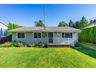 Photo 1: 27347 29A Avenue in Langley: Aldergrove Langley House for sale : MLS®# R2481968