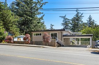 Photo 1: 1211 Bush St in Nanaimo: Na Central Nanaimo Full Duplex for sale : MLS®# 961334