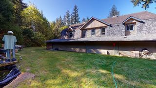 Photo 15: 1733 LOWER Road: Roberts Creek House for sale (Sunshine Coast)  : MLS®# R2691356