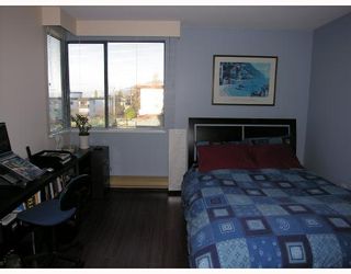 Photo 6: 204 444 LONSDALE Avenue in North_Vancouver: Lower Lonsdale Condo for sale (North Vancouver)  : MLS®# V688529