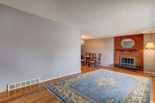 Photo 2: 7316 7 Street NW in Calgary: Huntington Hills Detached for sale
