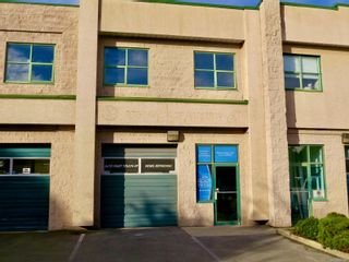 Photo 1: 105 3296 Tennyson Ave in Victoria: Vi Burnside Industrial for sale : MLS®# 933341