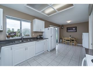 Photo 10: 2571 RAVEN COURT in Coquitlam: Eagle Ridge CQ House for sale : MLS®# R2213685
