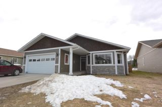 Photo 1: 27 STARLITER Way in Smithers: Smithers - Town House for sale in "WATSON'S LANDING" (Smithers And Area (Zone 54))  : MLS®# R2259958