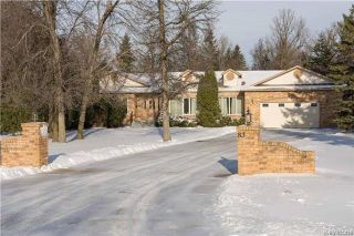 Photo 1: 83 BIRCHWOOD Crescent in East St Paul: North Hill Park Residential for sale (3P)  : MLS®# 1729877