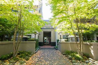 Photo 1: 311 3760 W 6 Avenue in Vancouver: Point Grey Condo for sale (Vancouver West)  : MLS®# R2517331  
