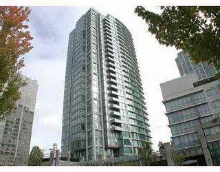 Photo 1: 1802 1008 CAMBIE Street in Vancouver: Downtown VW Condo for sale in "WATERWORKS" (Vancouver West)  : MLS®# V776627