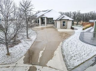 Photo 43: 23 Hidden Oaks Cove in Winnipeg: The Oaks Residential for sale (5W)  : MLS®# 202226461