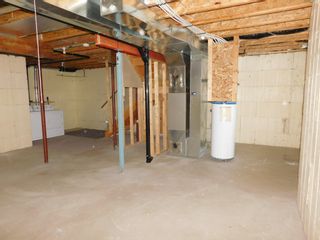 Photo 20: 3 Bedroom half Duplex in Westgrove area of Edson, AB