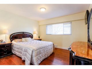 Photo 11: 6584 CHARLES ST in Burnaby: Sperling-Duthie House for sale (Burnaby North)  : MLS®# V1110397