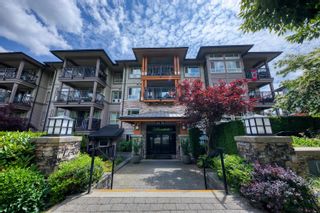 Photo 3: 313 3178 DAYANEE SPRINGS Boulevard in Coquitlam: Westwood Plateau Condo for sale : MLS®# R2708389