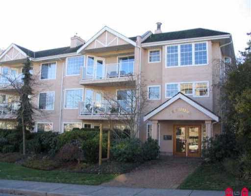 Main Photo: 306 1369 GEORGE ST: White Rock Condo for sale in "CAMEO TERRACE" (South Surrey White Rock)  : MLS®# F2525929