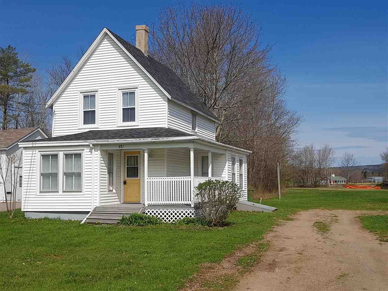 Main Photo: 421 MAIN Street in Middleton: 400-Annapolis County Residential for sale (Annapolis Valley)  : MLS®# 201809953