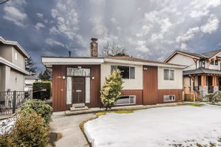Photo 1: 5340 SPRUCE Street in Burnaby: Deer Lake Place House for sale (Burnaby South)  : MLS®# R2349190