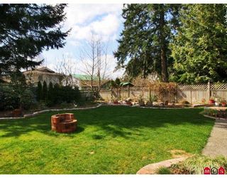Photo 10: 33156 HAWTHORNE Avenue in Mission: Mission BC House for sale : MLS®# F2804345