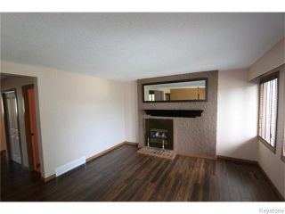 Photo 3: 7 Kettering Street in Winnipeg: Charleswood Residential for sale (South Winnipeg)  : MLS®# 1616269