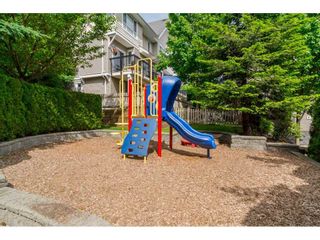 Photo 2: 22 20159 68TH Avenue in Langley: Willoughby Heights Townhouse for sale : MLS®# R2213781