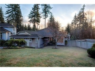 Photo 1: 1969 DUNROBIN Crescent in North Vancouver: Blueridge NV House for sale : MLS®# V1038515