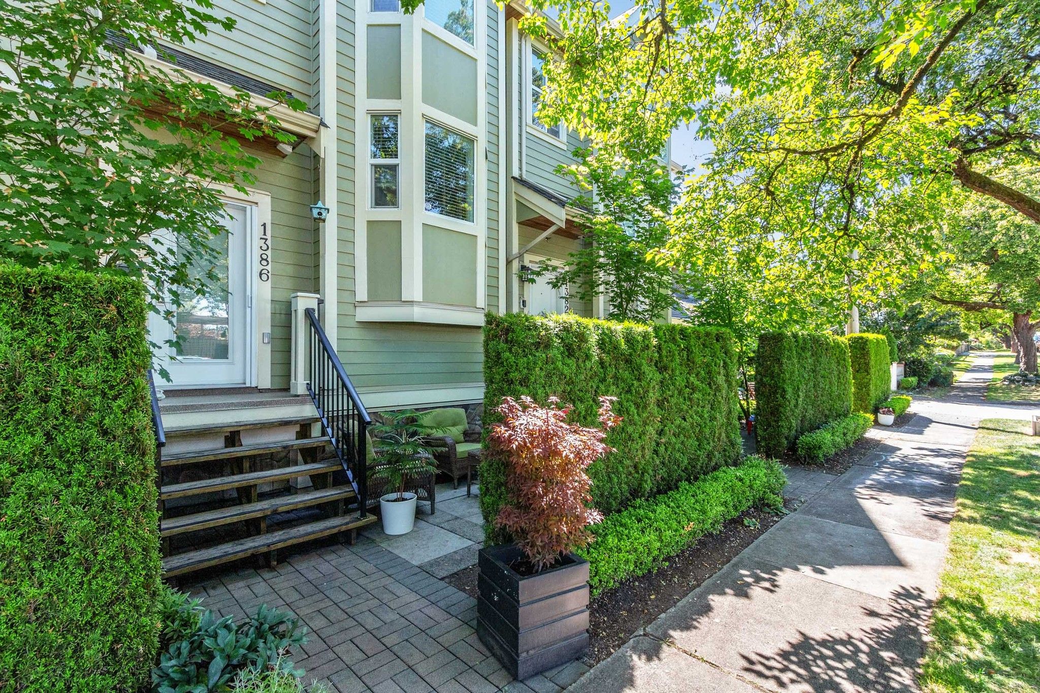 Main Photo: 1386 E 27TH Avenue in Vancouver: Knight Townhouse for sale in "VILLA@27" (Vancouver East)  : MLS®# R2710955