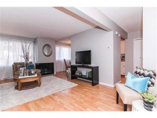 Photo 6: 1 6424 4 Street NE in Calgary: Thorncliffe House for sale : MLS®# C4035130