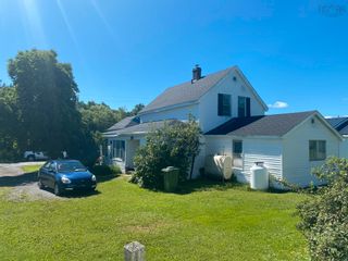 Photo 4: 219 New Row in Thorburn: 108-Rural Pictou County Residential for sale (Northern Region)  : MLS®# 202216387