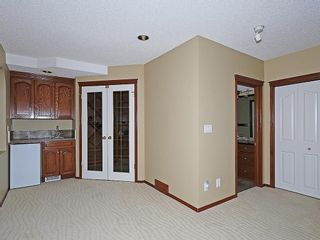 Photo 26: 812 RIVERVIEW Place SE in Calgary: Riverbend House for sale : MLS®# C4172645