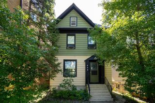 Photo 1: 630 McMillan Avenue in Winnipeg: House for sale : MLS®# 202305294