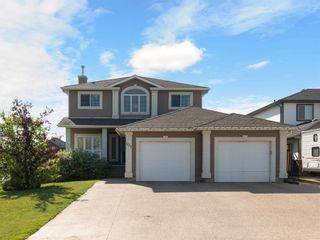 Photo 1: 101 Lavalee Bay: Fort McMurray Detached for sale : MLS®# A1254943