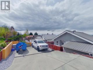 Photo 5: 5840 WILLOW AVE in Powell River: House for sale : MLS®# 17276