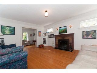 Photo 2: 4582 W 14TH Avenue in Vancouver: Point Grey House for sale (Vancouver West)  : MLS®# V902035