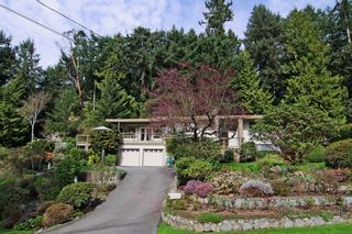 Photo 1: 5651 WESTHAVEN Road in West Vancouver: Eagle Harbour House for sale : MLS®# V1114047