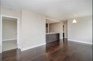 Photo 8: 502 158 W 13TH Street in North Vancouver: Central Lonsdale Condo for sale in "VISTA PLACE" : MLS®# R2810101
