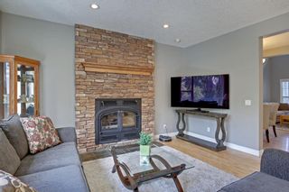 Photo 7: 145 TREMBLANT Place SW in Calgary: Springbank Hill Detached for sale : MLS®# A1024099