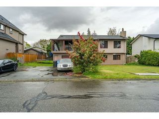 Photo 1: 1941 CATALINA Crescent in Abbotsford: Abbotsford West House for sale : MLS®# R2557854