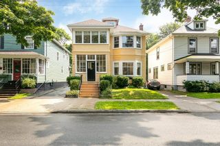 Photo 1: 1651 Chestnut Street in Halifax: 2-Halifax South Residential for sale (Halifax-Dartmouth)  : MLS®# 202119087