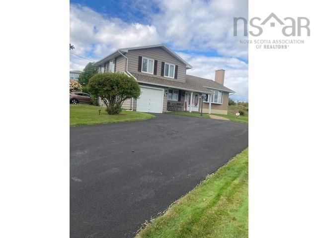 Main Photo: 6 Harbourview Drive in Sydney Mines: 205-North Sydney Residential for sale (Cape Breton)  : MLS®# 202224141